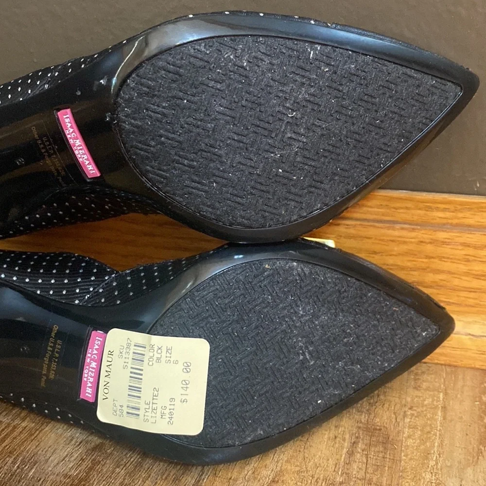 Isaac Mizrahi New York black & white polka dot heels bow embellishment size 6